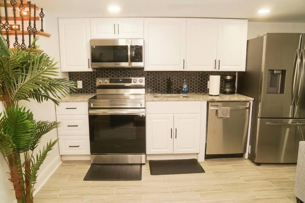 1 Bed 1 Bath Suite Washington Exterior photo
