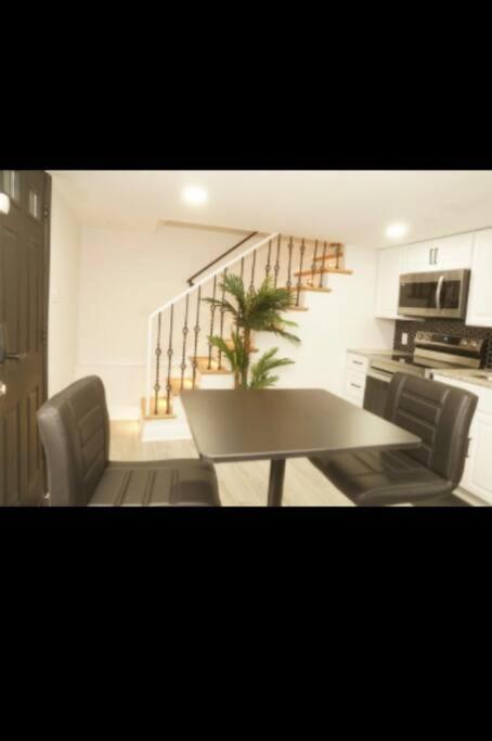 1 Bed 1 Bath Suite Washington Exterior photo